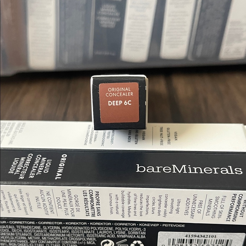 bareMinerals Original Liquid Mineral Concealer - Black